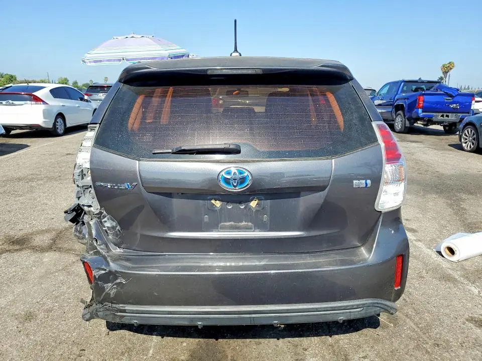 2015 TOYOTA PRIUS V FOUR  