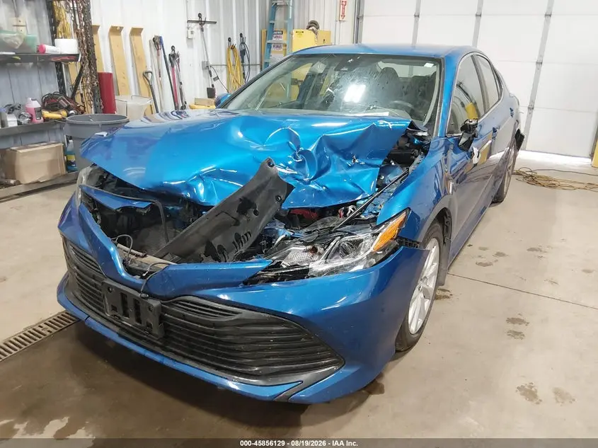 2019 TOYOTA CAMRY LE