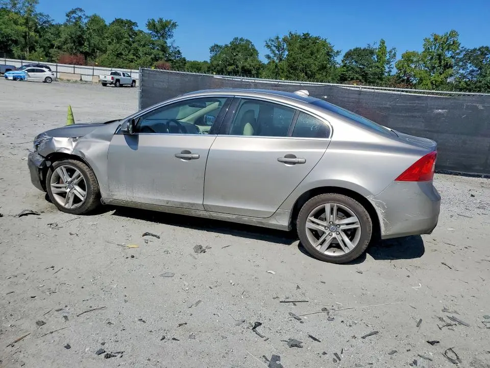 2014 VOLVO S60 T5  