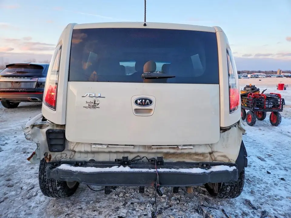 2011 KIA SOUL !  