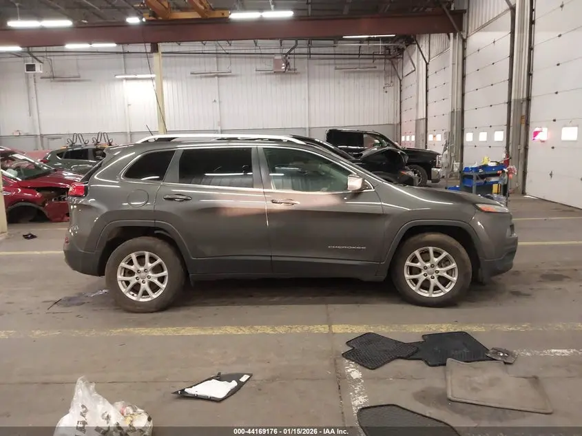 2017 JEEP CHEROKEE LATITUDE 4X4