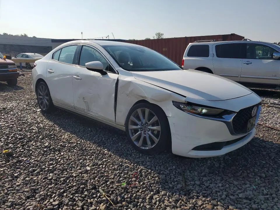 2019 MAZDA 3 PREFERRED PLUS  