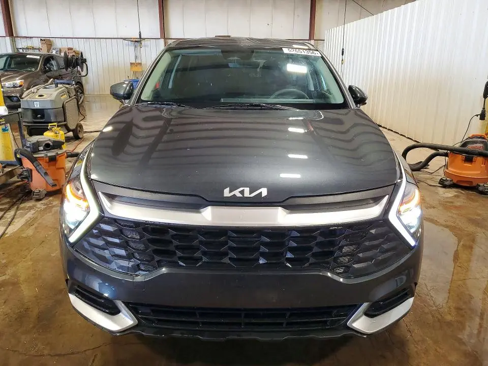 2025 KIA SPORTAGE LX  