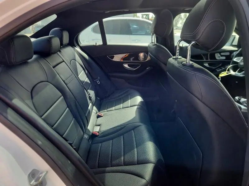 2015 MERCEDES-BENZ C 300  