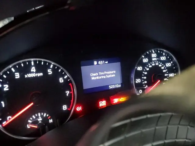 2021 KIA SELTOS LX  