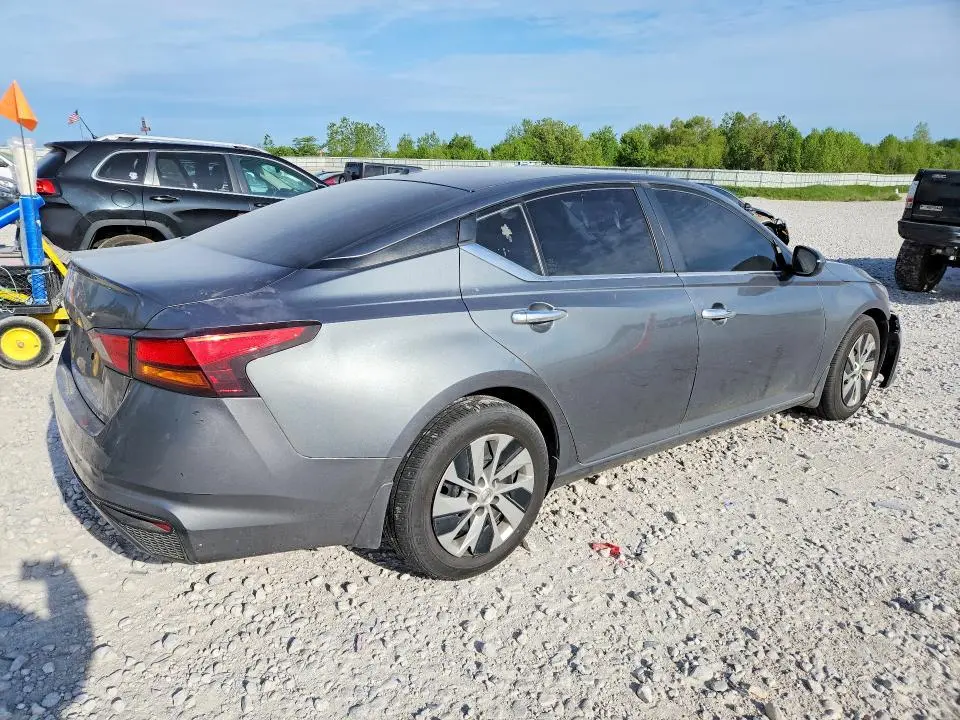 2020 NISSAN ALTIMA S  
