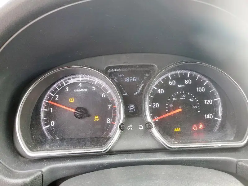 2018 NISSAN VERSA S  