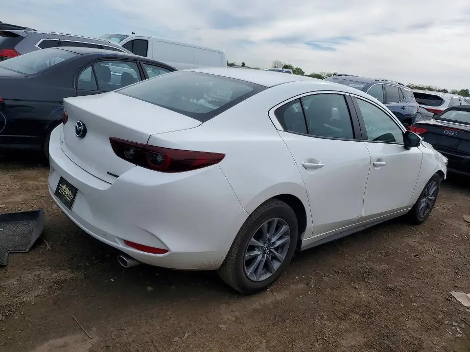 2025 MAZDA 3   