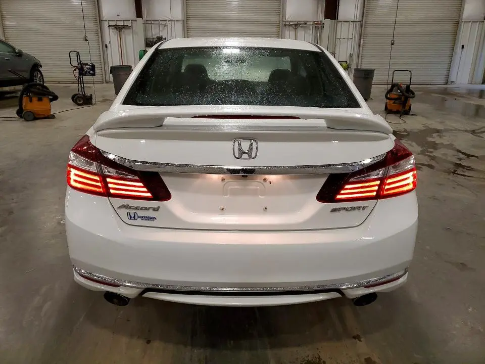 2017 HONDA ACCORD SPORT  