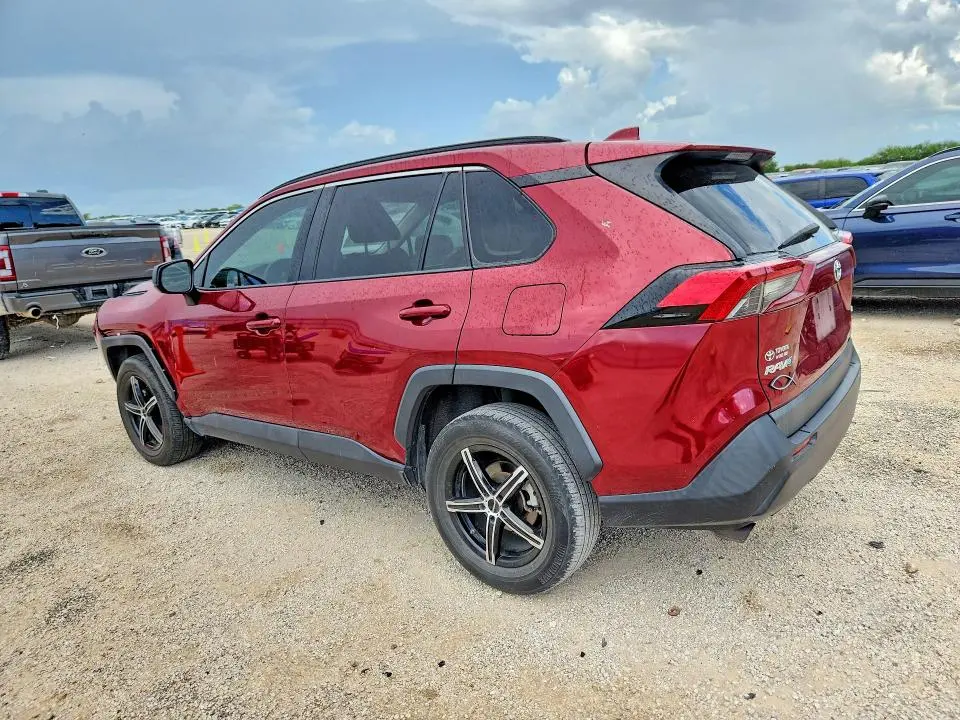 2019 TOYOTA RAV4 LE  