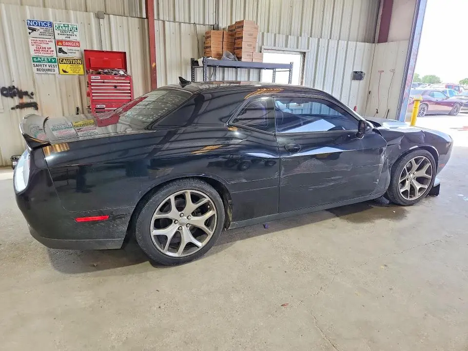 2015 DODGE CHALLENGER SXT PLUS  