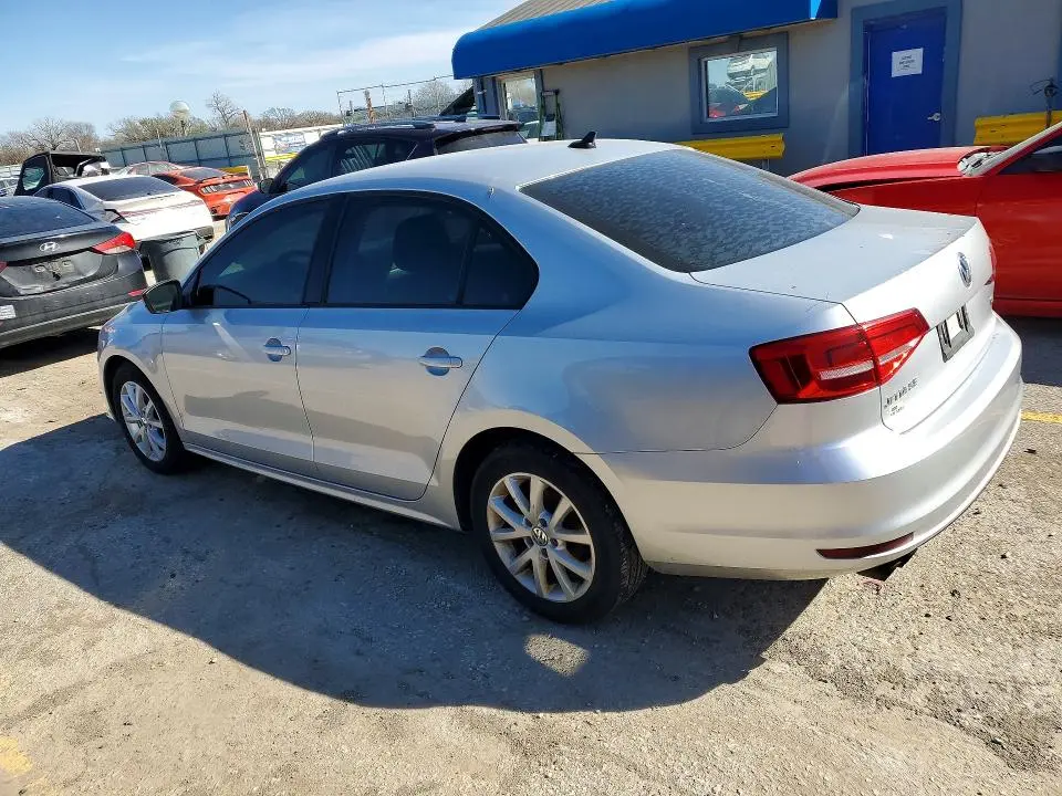 2015 VOLKSWAGEN JETTA SE  