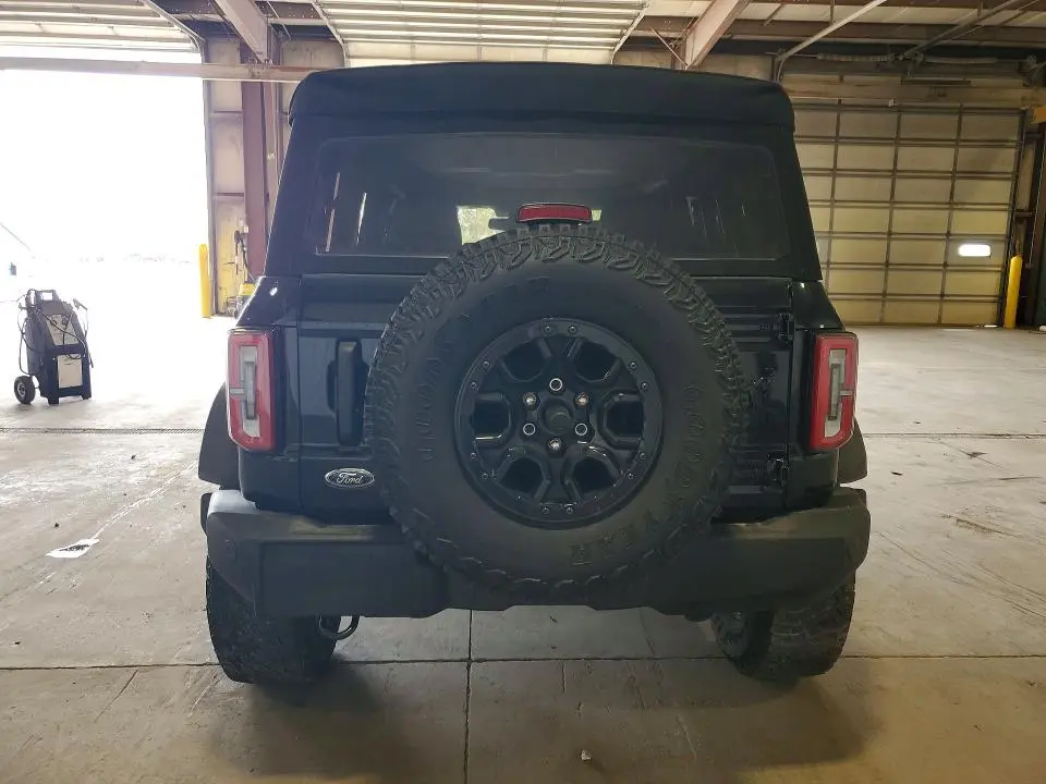 2022 FORD BRONCO BASE  