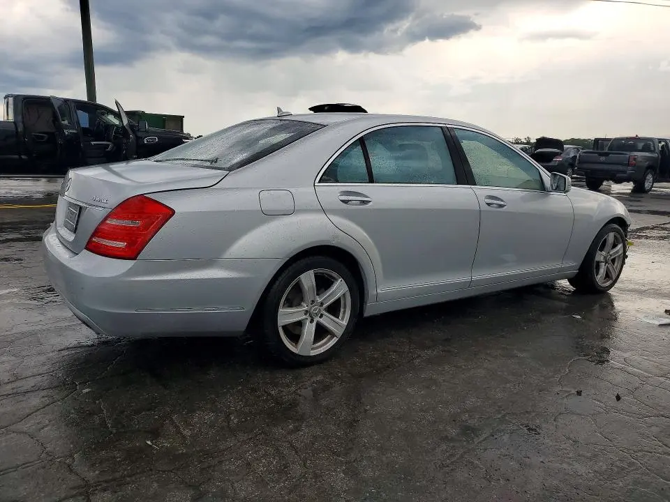 2010 MERCEDES-BENZ S 550 4MATIC  