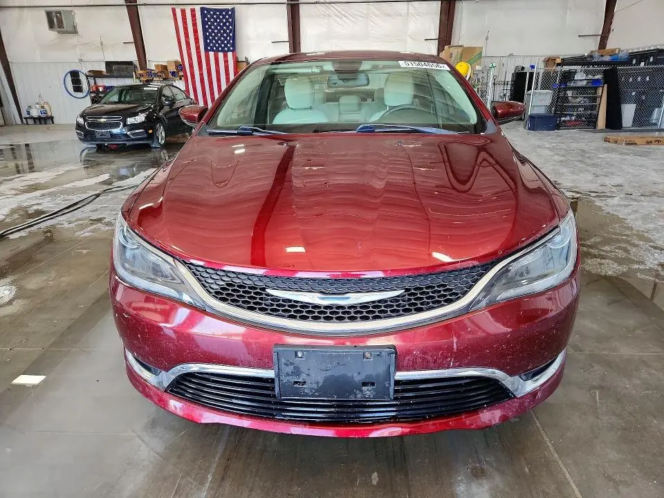 2016 CHRYSLER 200 LIMITED  