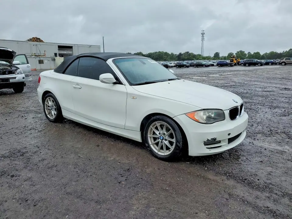 2011 BMW 128 I  