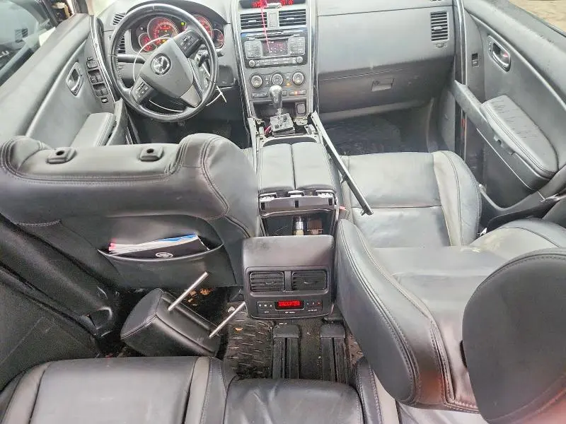 2011 MAZDA CX-9   