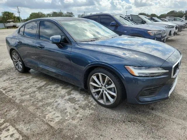 2020 VOLVO S60 T5 MOMENTUM  