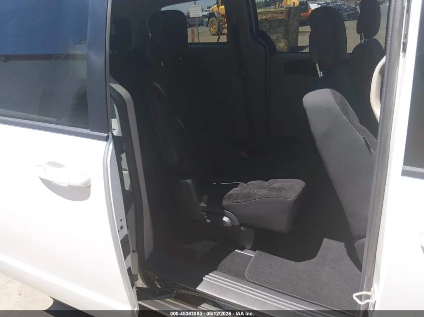 2018 DODGE GRAND CARAVAN SE