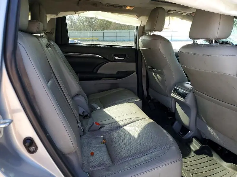 2018 TOYOTA HIGHLANDER LIMITED  