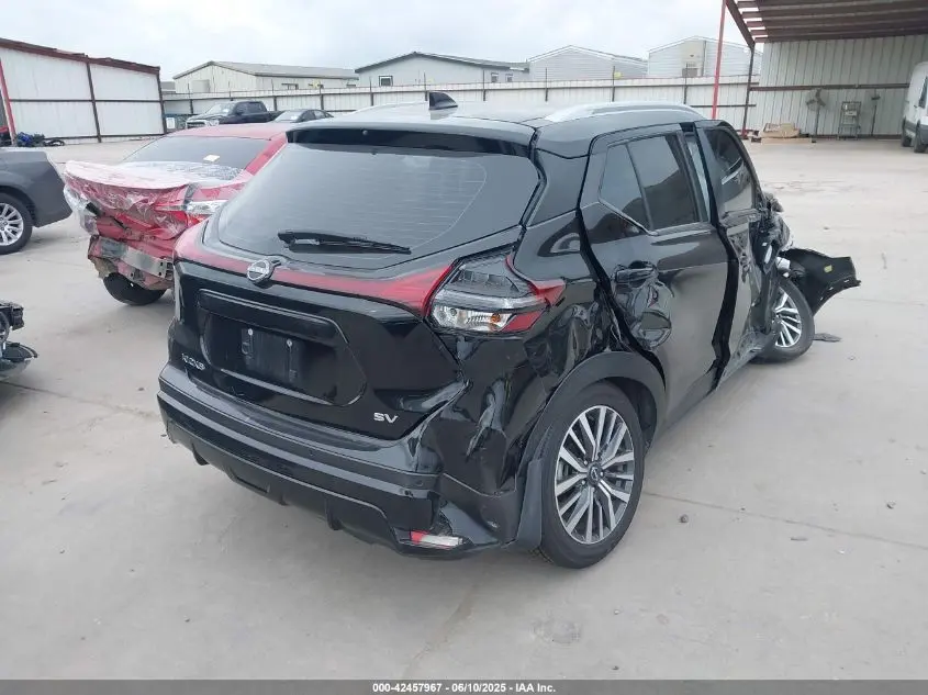 2024 NISSAN KICKS SV XTRONIC CVT