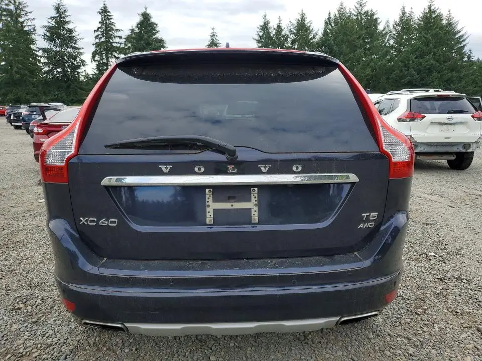 2016 VOLVO XC60 T5 PREMIER  