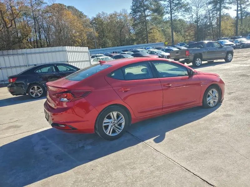 2020 HYUNDAI ELANTRA SEL  