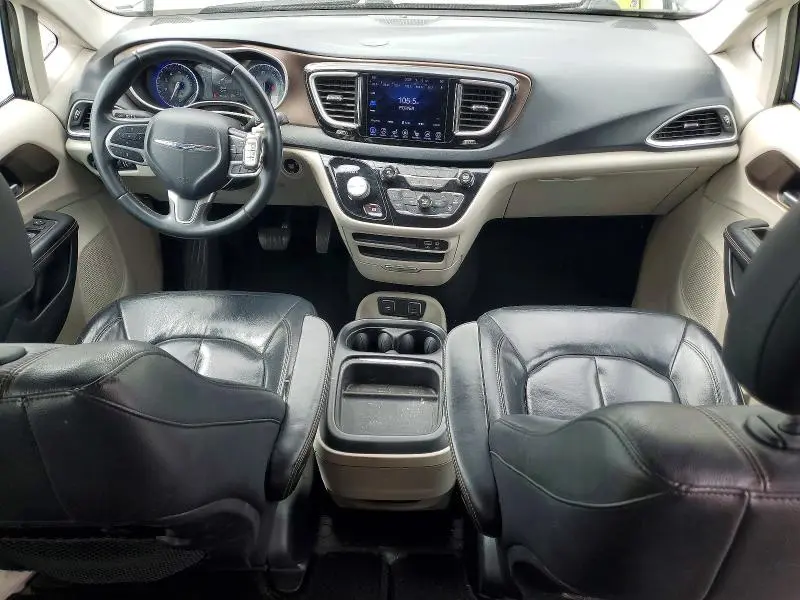 2017 CHRYSLER PACIFICA TOURING L  