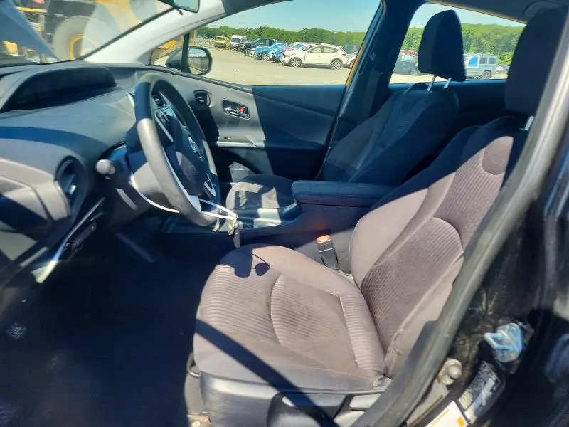 2017 TOYOTA PRIUS TWO  