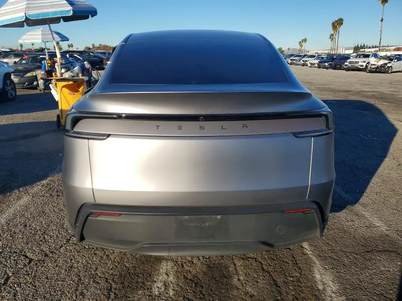 2026 TESLA MODEL Y   