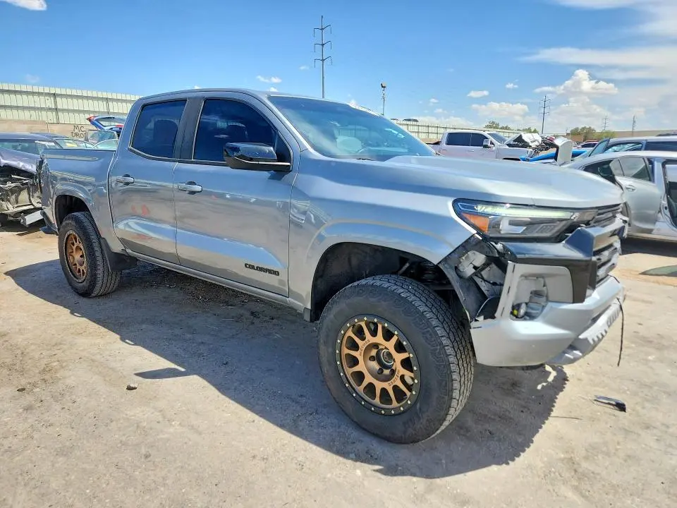 2024 CHEVROLET COLORADO Z71  