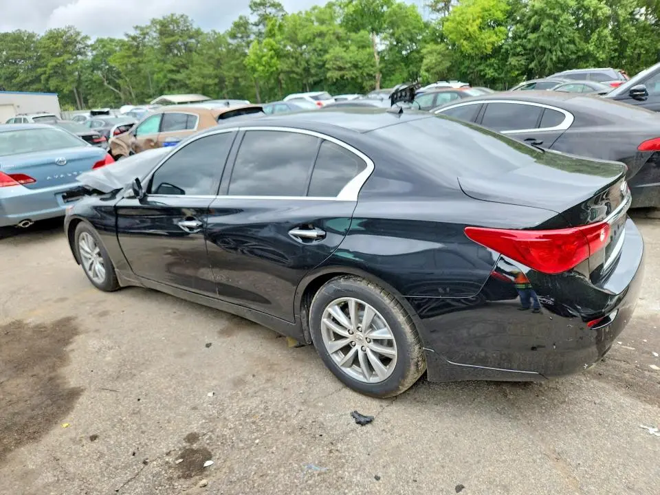 2015 INFINITI Q50 PREMIUM  