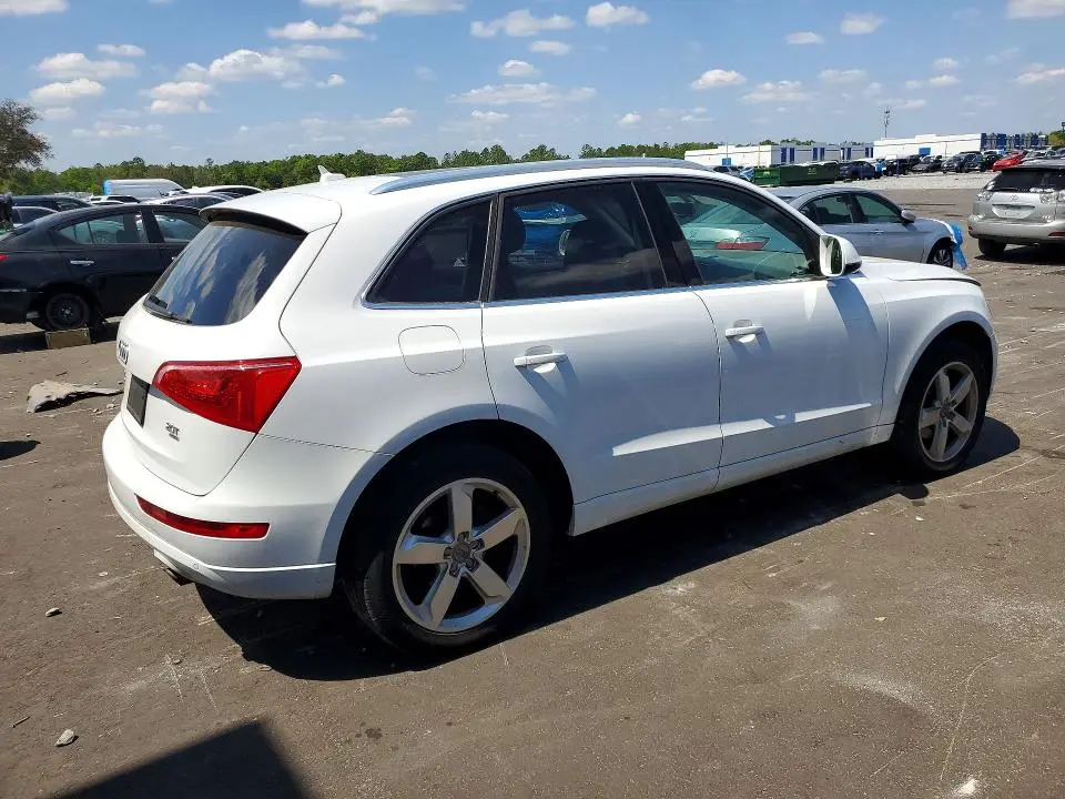 2012 AUDI Q5 PREMIUM PLUS  