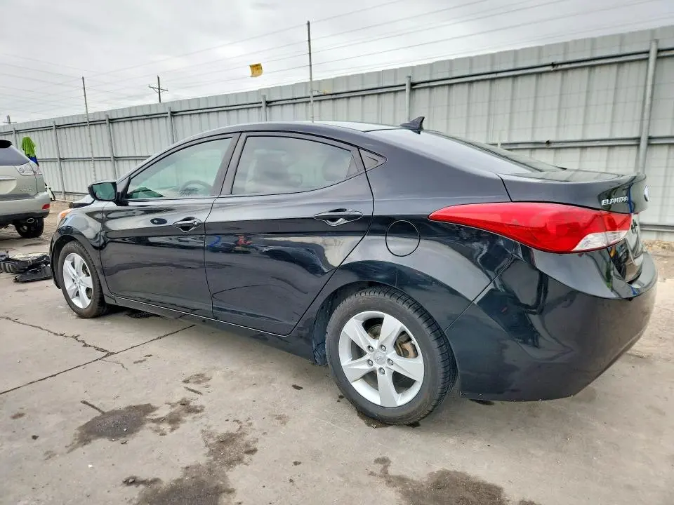 2012 HYUNDAI ELANTRA GLS  