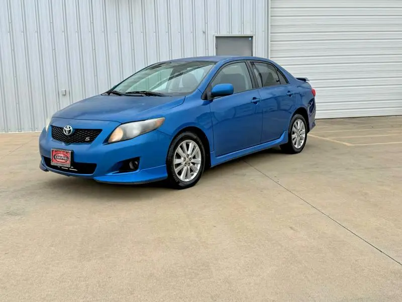 2010 TOYOTA COROLLA S  
