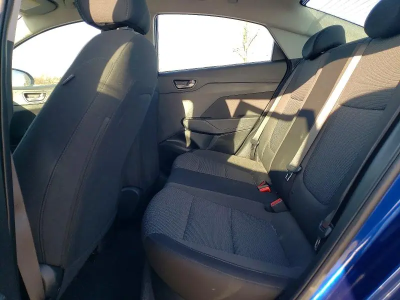 2021 HYUNDAI ACCENT SE  