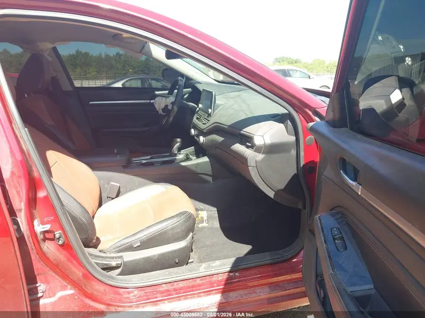 2021 NISSAN ALTIMA SV FWD