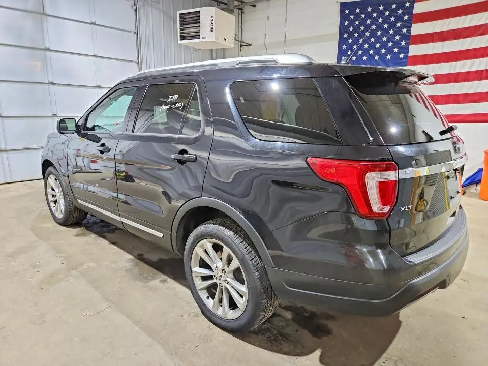 2019 FORD EXPLORER XLT  