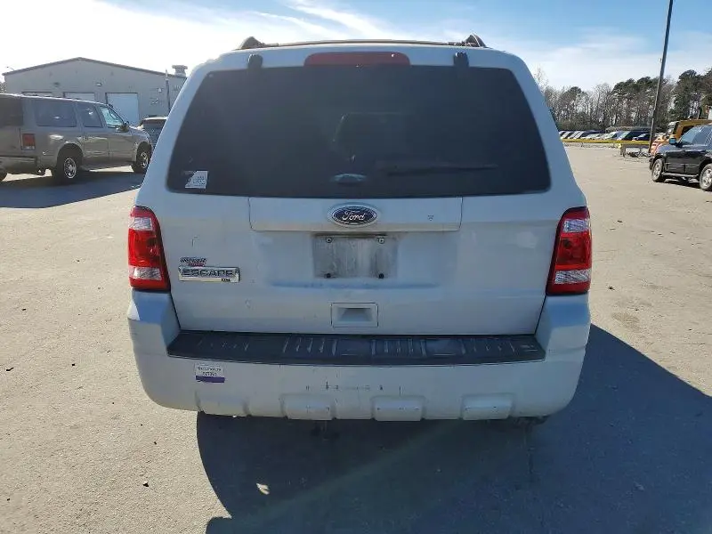 2012 FORD ESCAPE XLT  