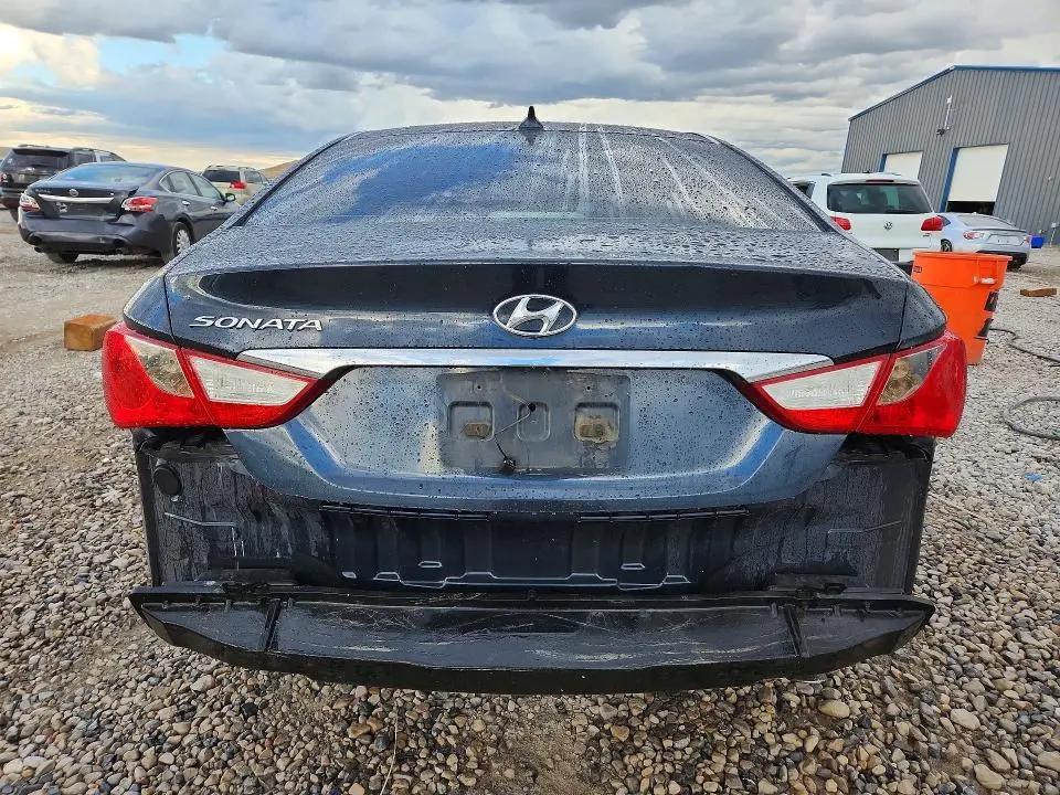 2012 HYUNDAI SONATA GLS  