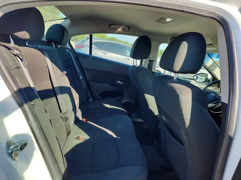 2012 CHEVROLET CRUZE LT  