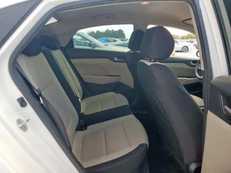 2018 HYUNDAI ACCENT SE  