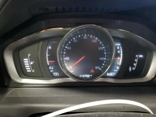 2016 VOLVO XC70 T5 CLASSIC PREMIER  