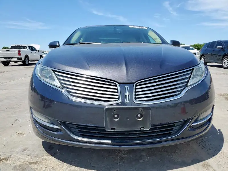 2013 LINCOLN MKZ