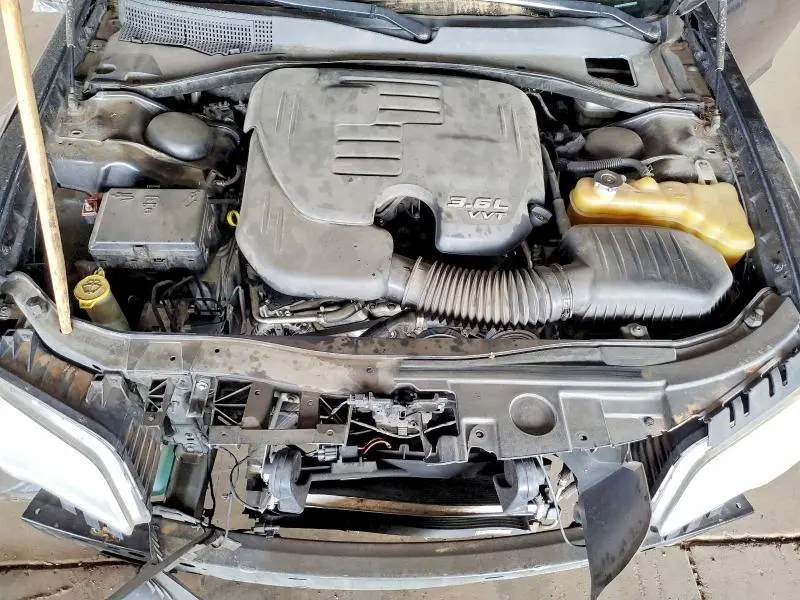 2011 CHRYSLER 300   