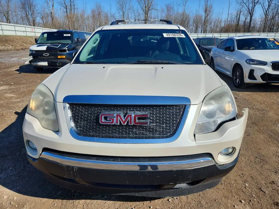 2012 GMC ACADIA SLE  