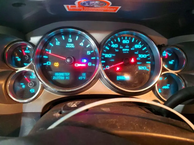 2011 CHEVROLET SILVERADO K1500 LT  