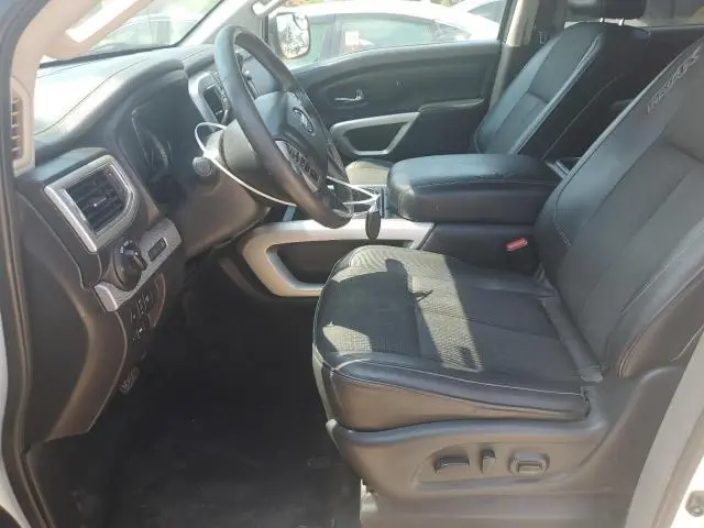 2018 NISSAN TITAN SV  