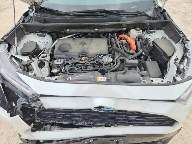 2024 TOYOTA RAV4 XSE  
