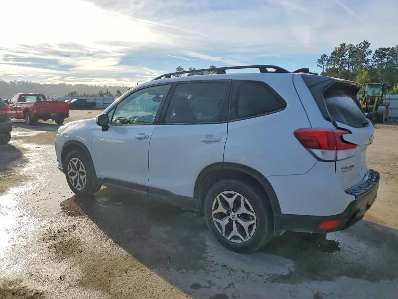2024 SUBARU FORESTER PREMIUM  